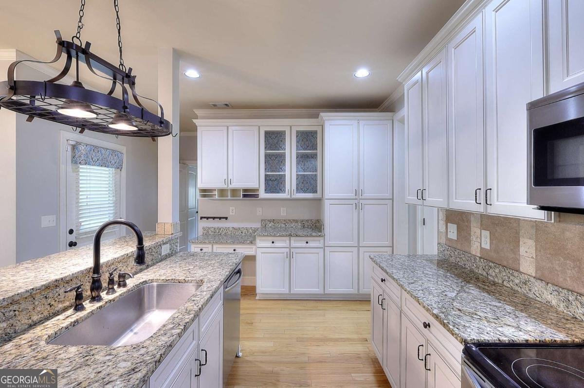 325 Brook Hollow Lane Loganville - Photo 15