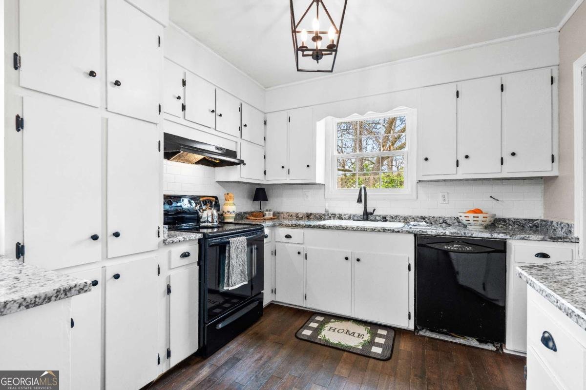 213 N Street Thomaston - Photo 18