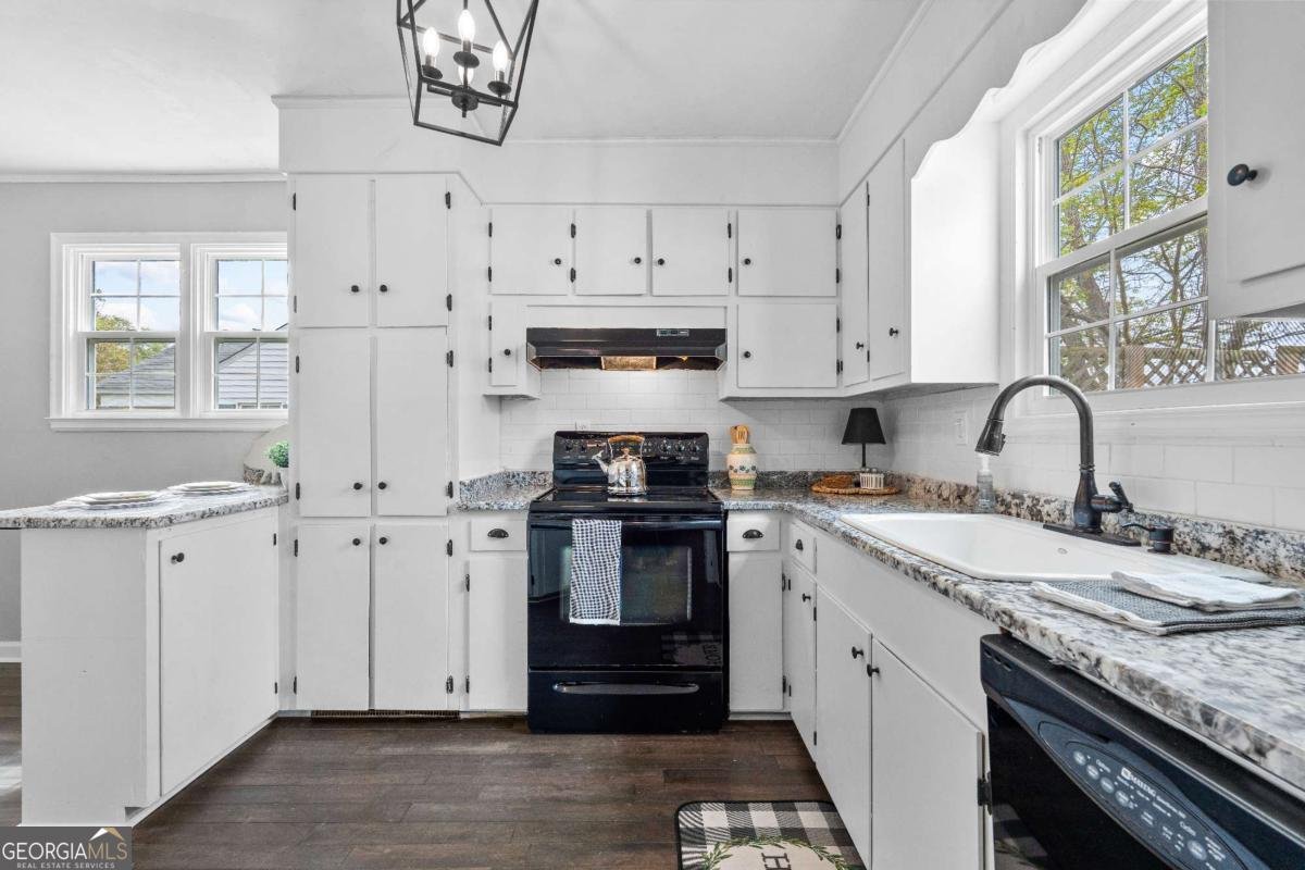 213 N Street Thomaston - Photo 19