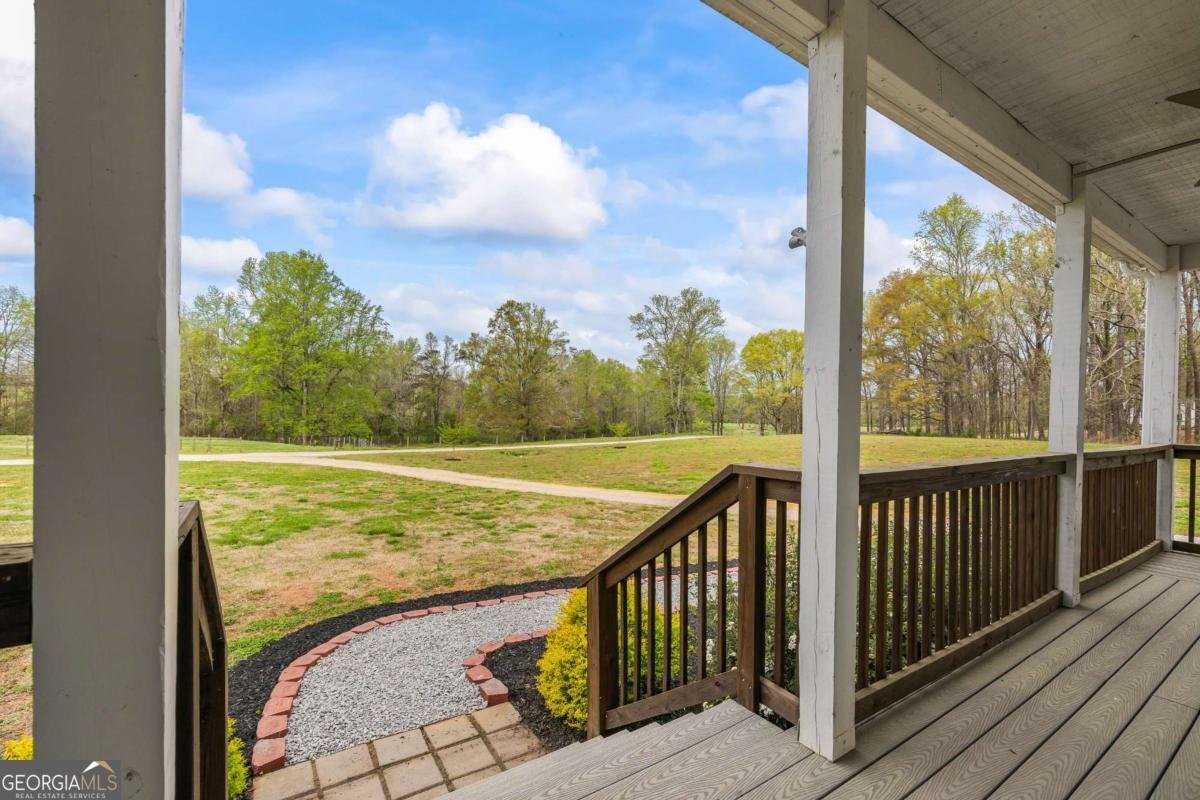 1308 Highway 82 Winder - Photo 7