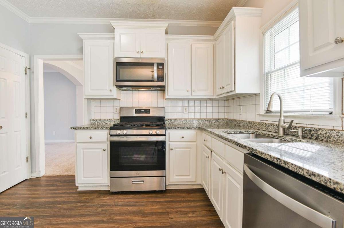 159 Roberts Road Suwanee - Photo 13