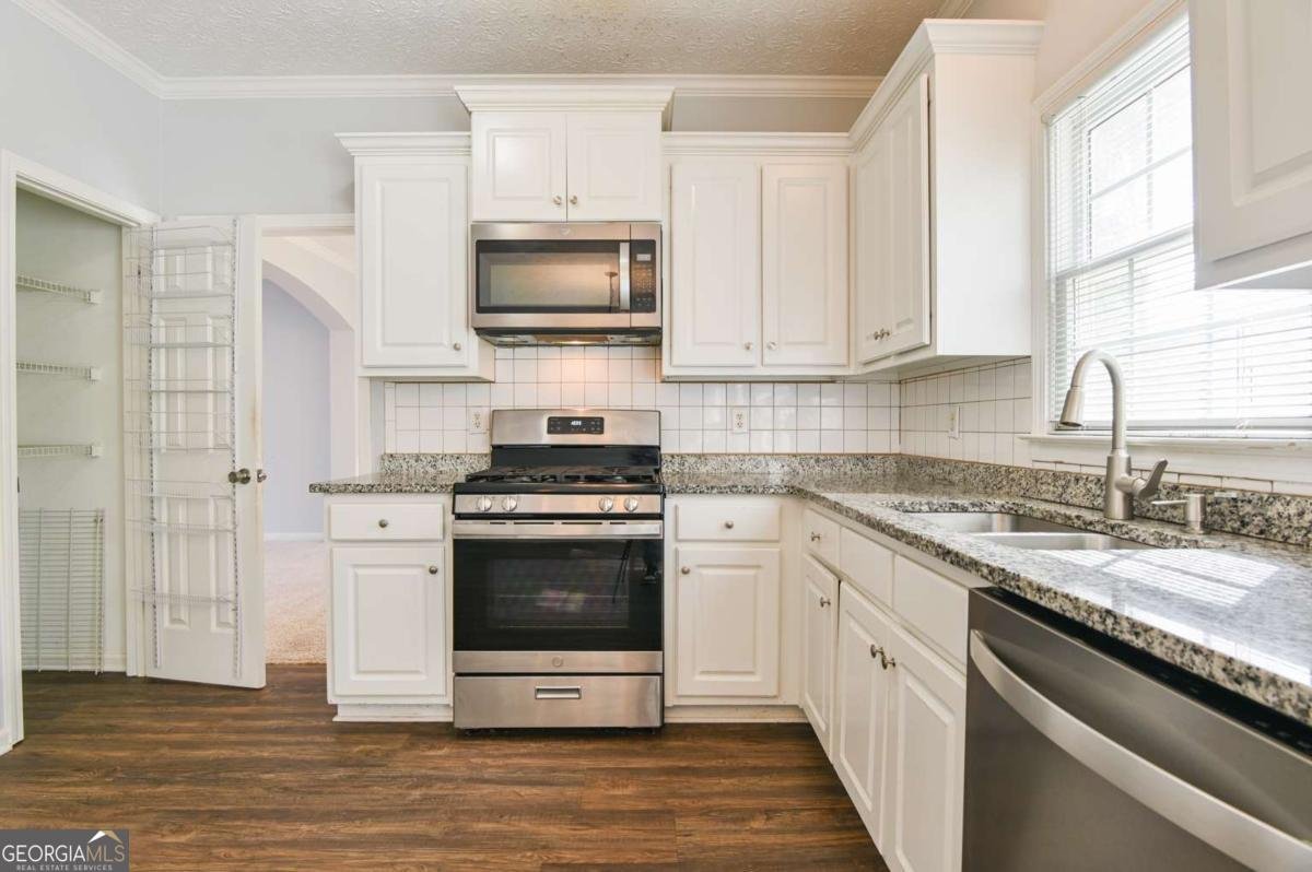 159 Roberts Road Suwanee - Photo 14