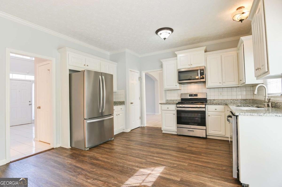 159 Roberts Road Suwanee - Photo 17