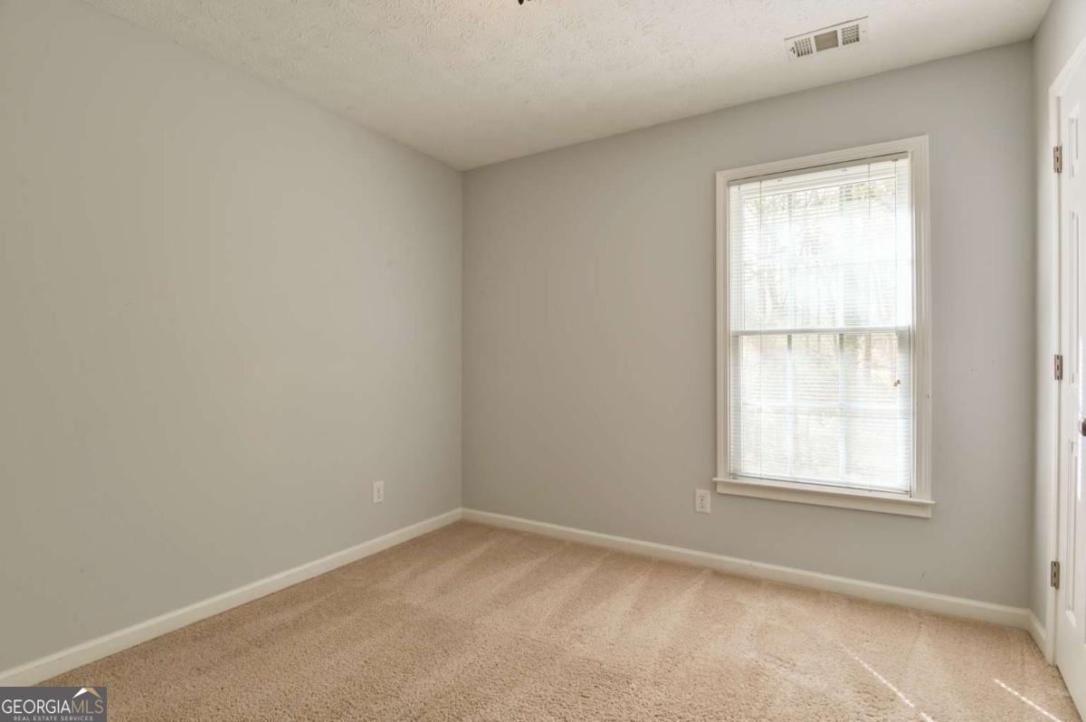 159 Roberts Road Suwanee - Photo 32