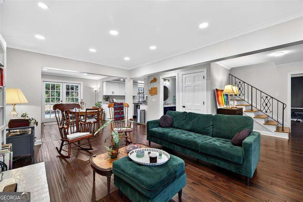 571 Tahoe Circle Stone Mountain - Photo 10