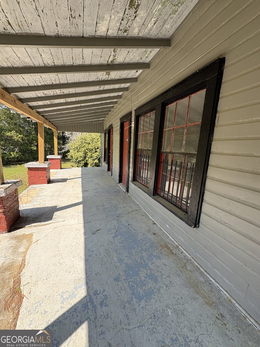 2585 New Clinton Road Macon - Photo 7