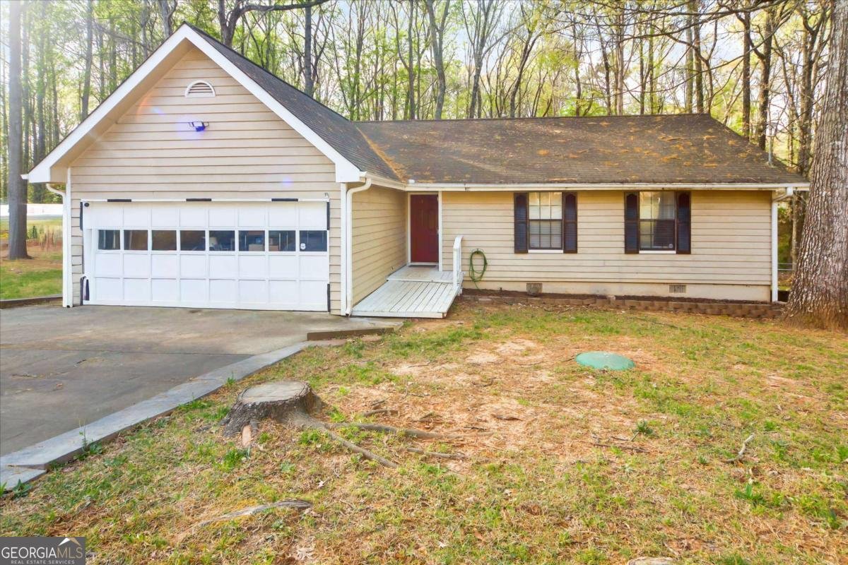 1850 Coachman Cove Snellville - Photo 1