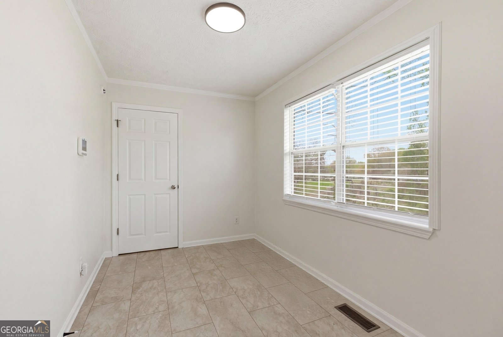 205 Cook Street Alto - Photo 14