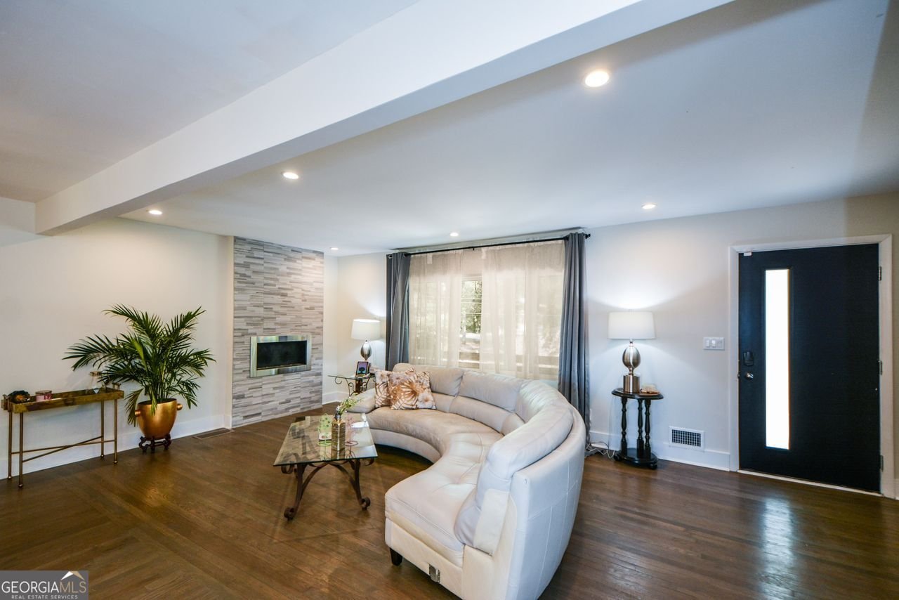 2501 Pine Branch Way Decatur - Photo 10