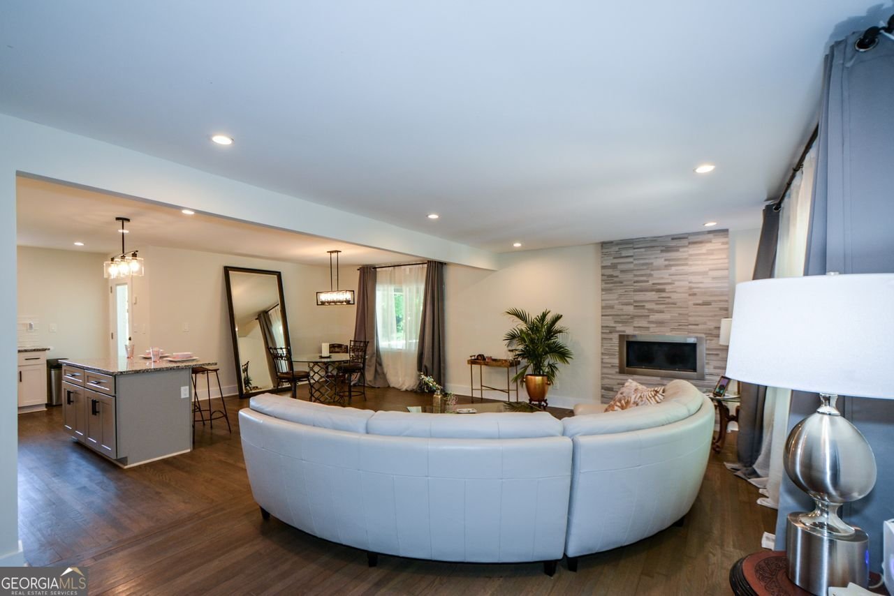 2501 Pine Branch Way Decatur - Photo 8