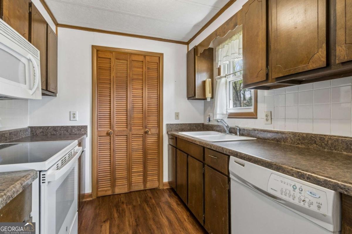 3335 Dogwood Circle Cumming - Photo 18