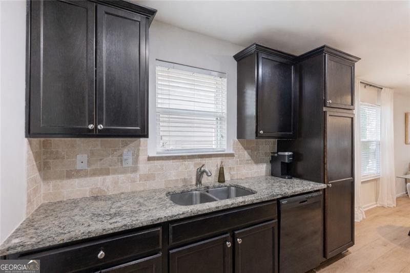 527 Cypher Drive Suwanee - Photo 19