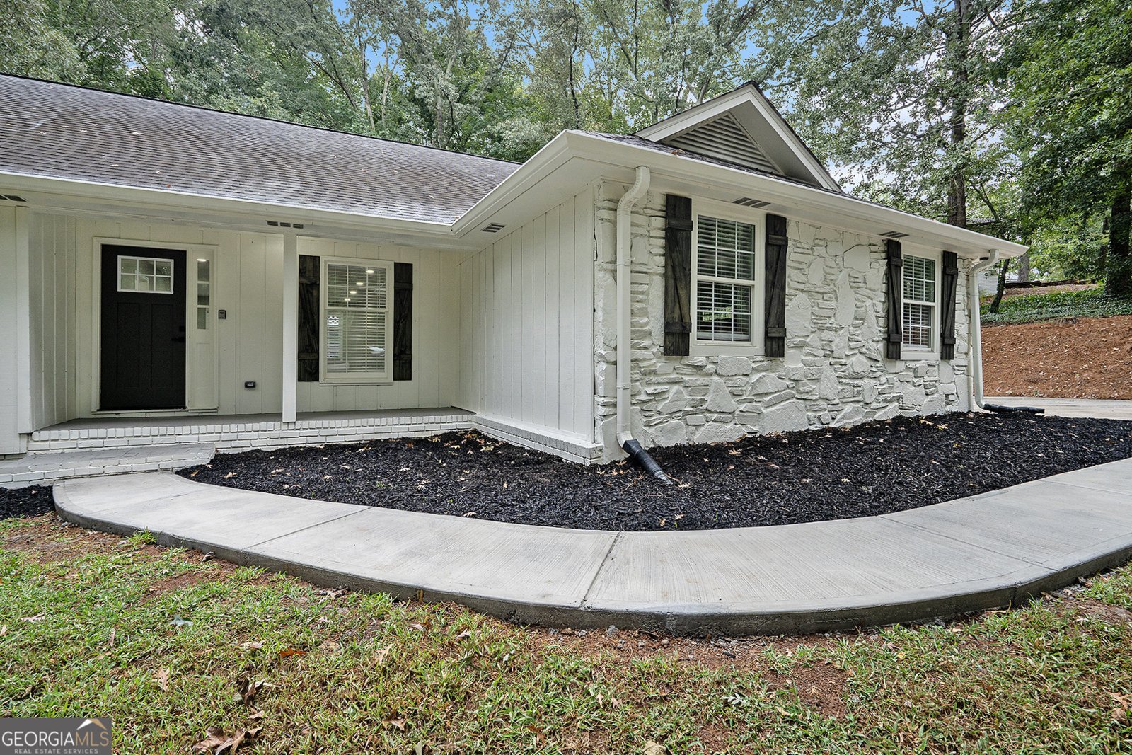 610 Pine Grove Road Roswell - Photo 6