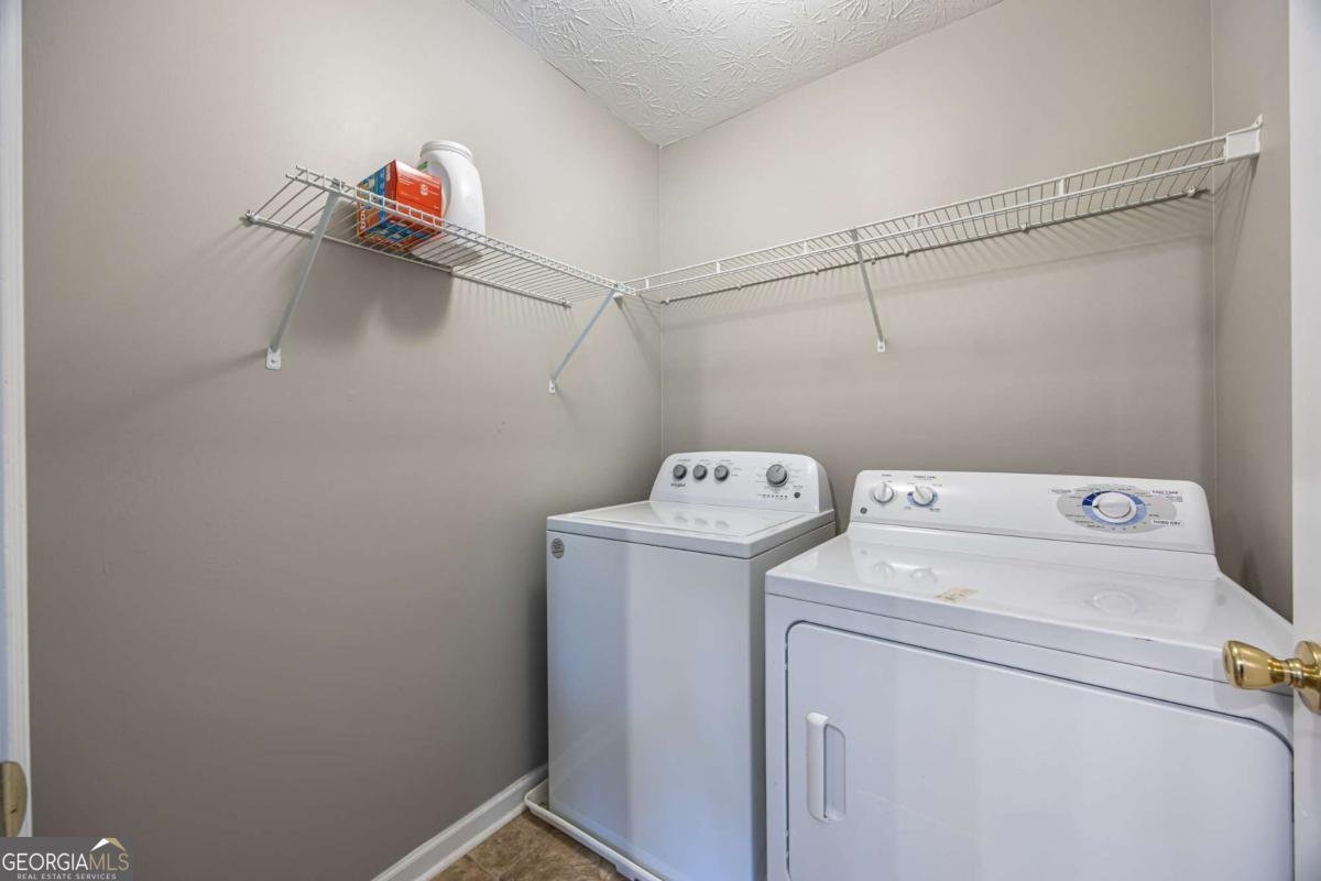 402 MOUNT LAUREL Drive Dallas - Photo 24