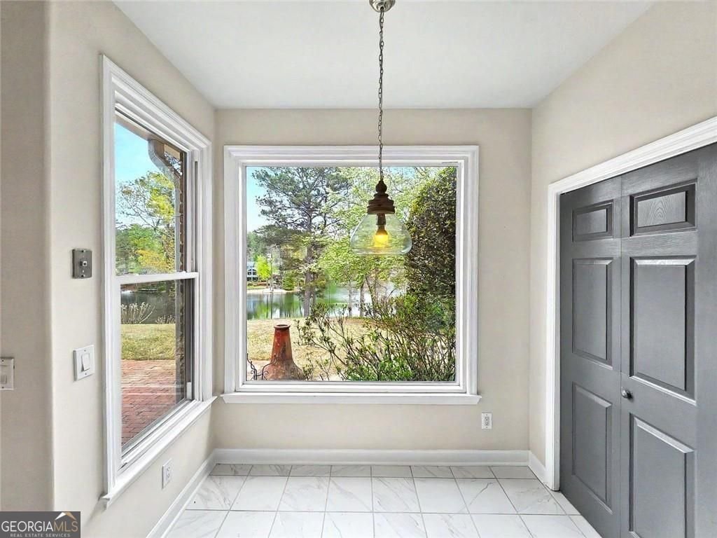 29 Lake Villa Drive Roswell - Photo 14