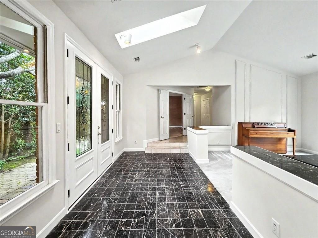 29 Lake Villa Drive Roswell - Photo 21