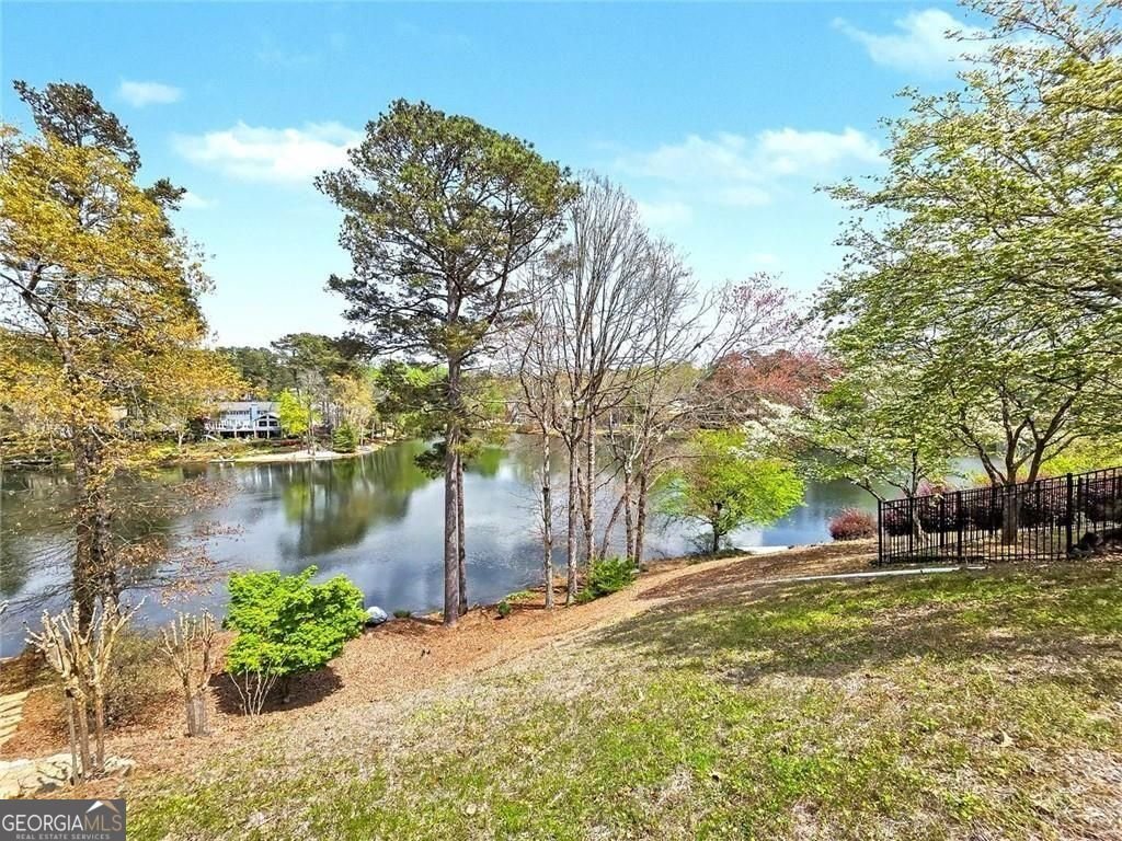 29 Lake Villa Drive Roswell - Photo 34