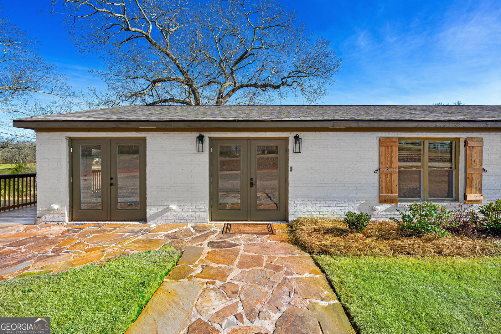 1866 WHIPPOORWILL Trail Hartwell - Photo 1