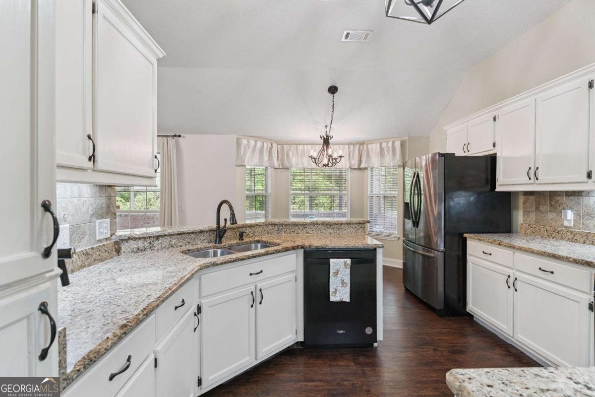 136 Lake Jordan Boulevard Kingsland - Photo 13