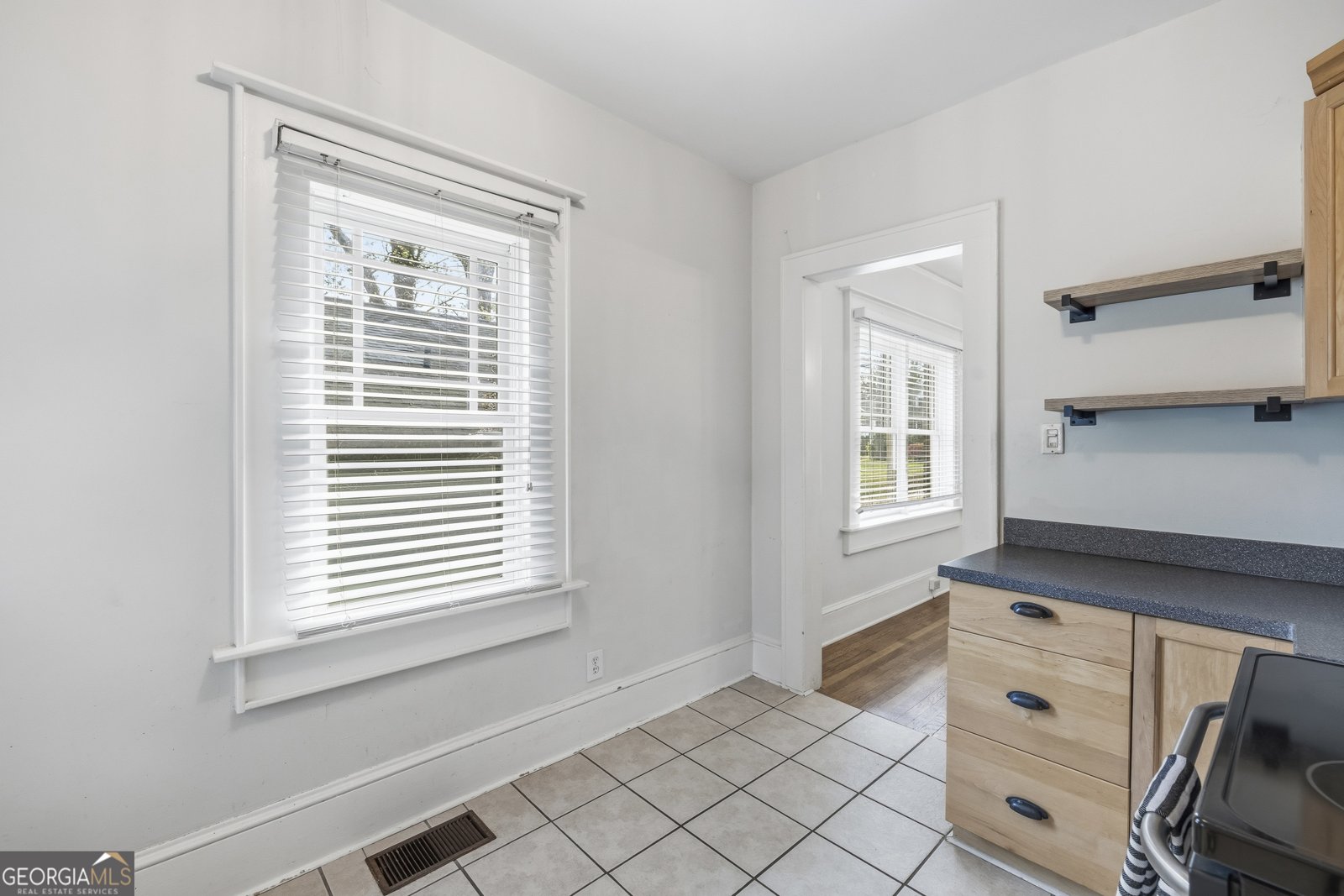 1933 Mercer Avenue College Park - Photo 22