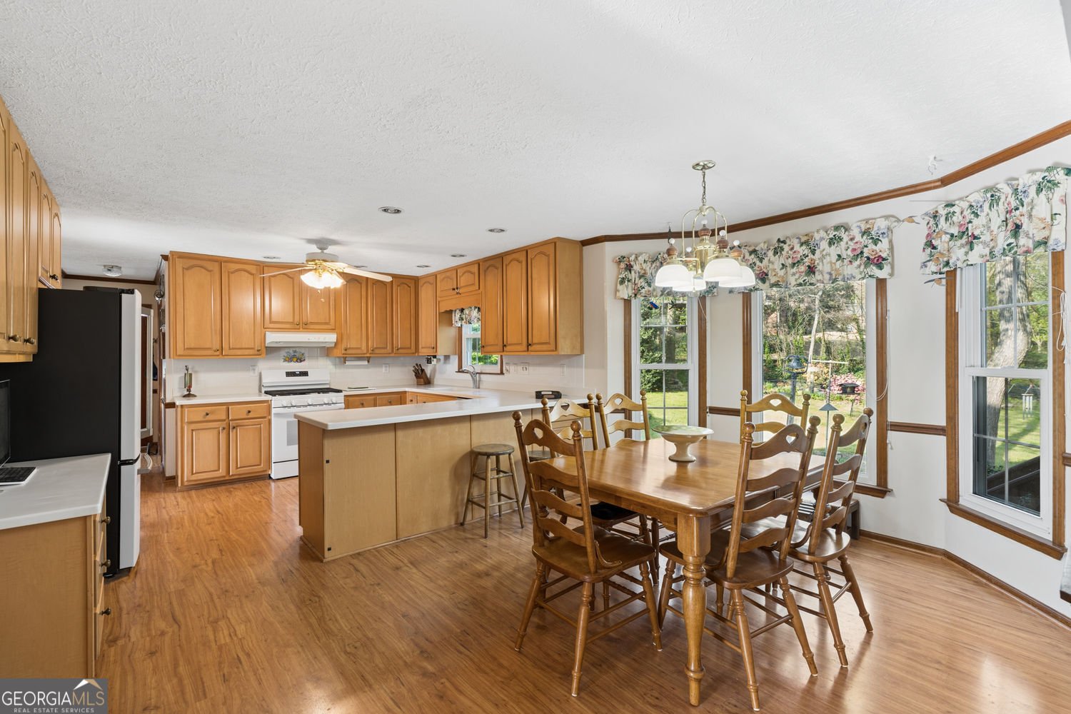 2931 Winding Circle Lilburn - Photo 11