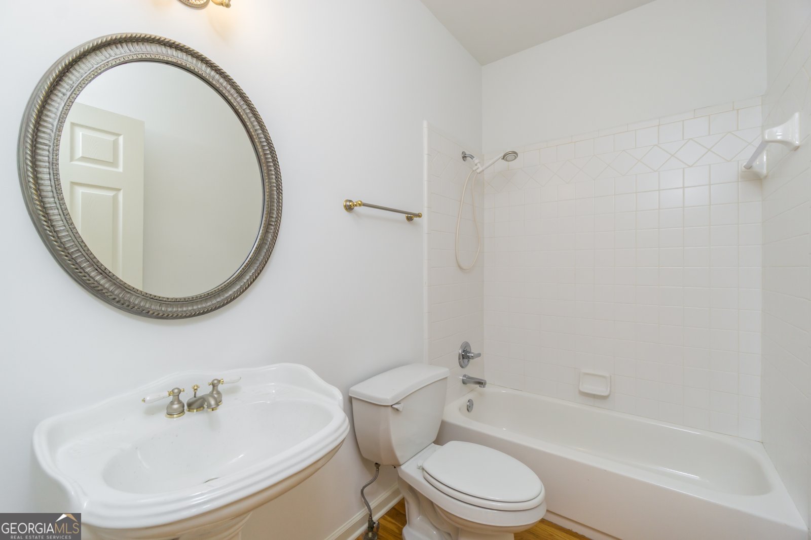 8670 Woodland View Drive Gainesville - Photo 16