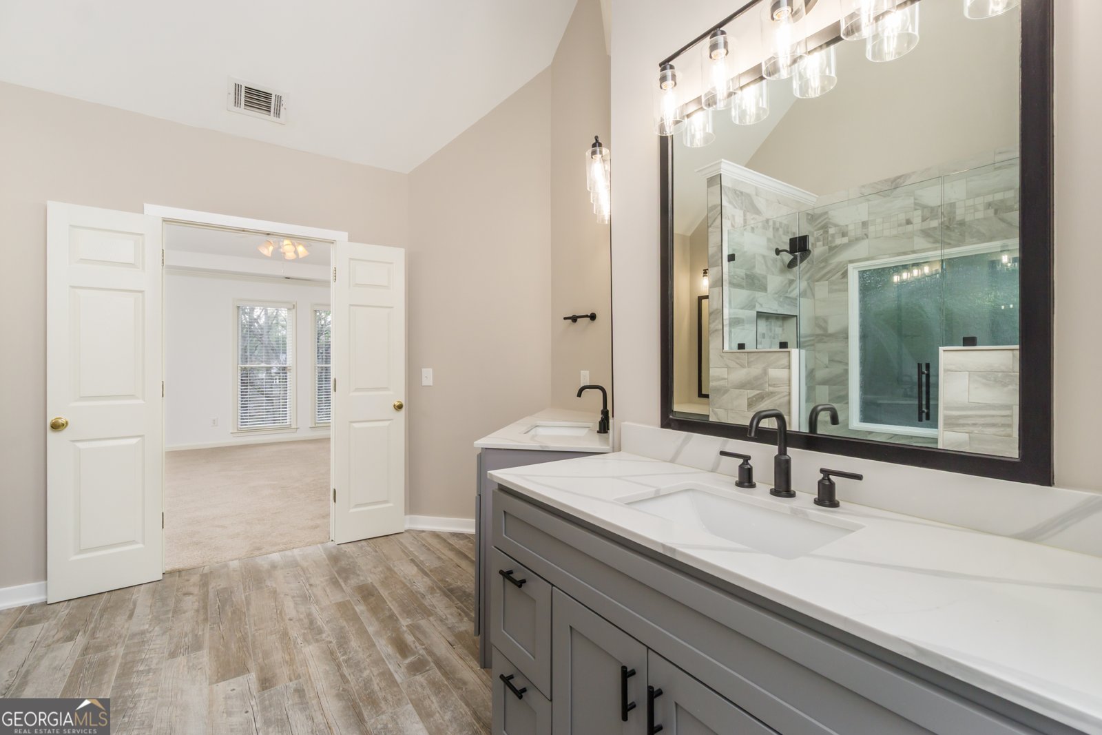 8670 Woodland View Drive Gainesville - Photo 23