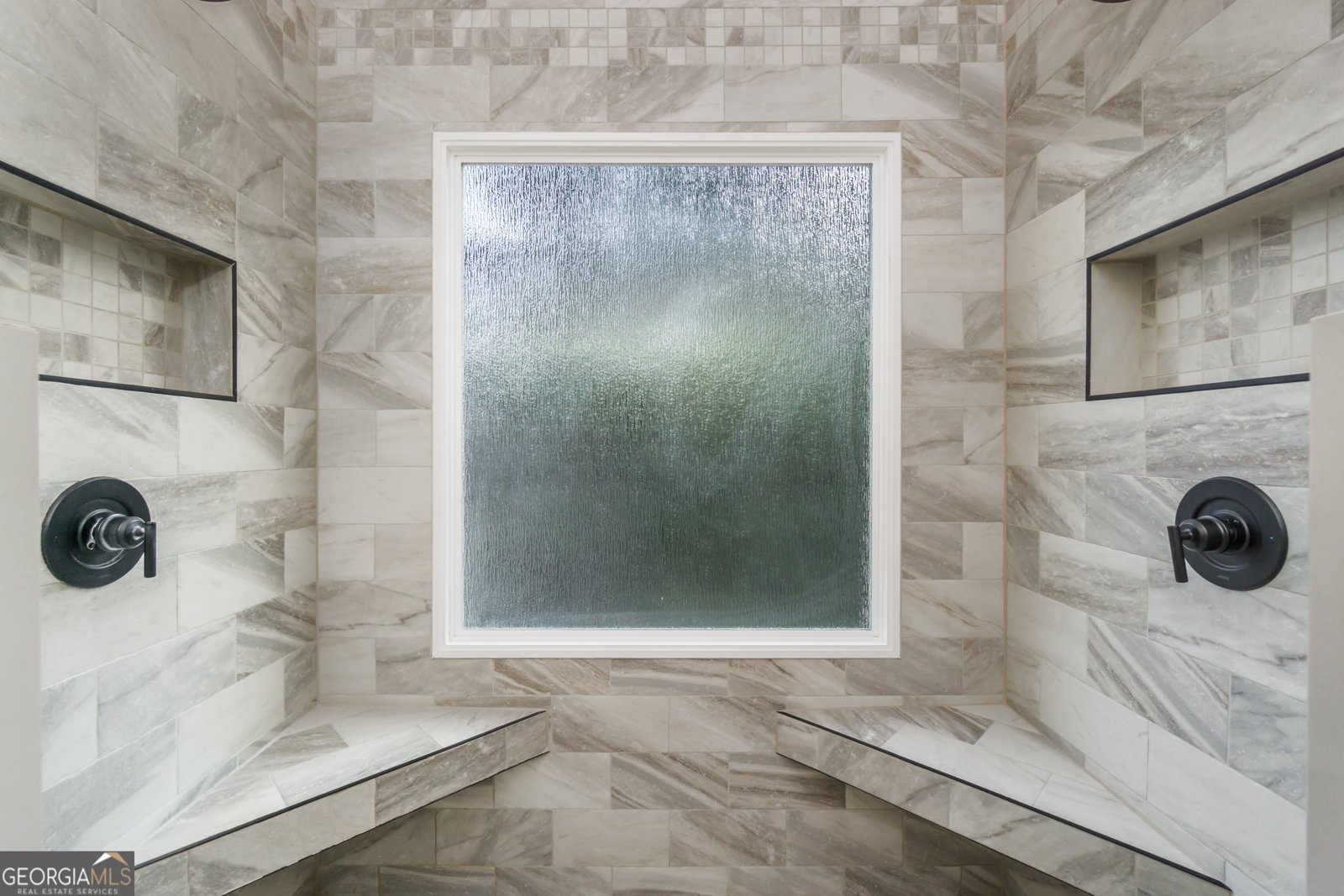 8670 Woodland View Drive Gainesville - Photo 24