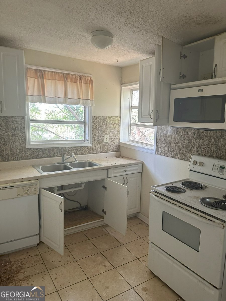 1037 OAK Street Atlanta - Photo 14