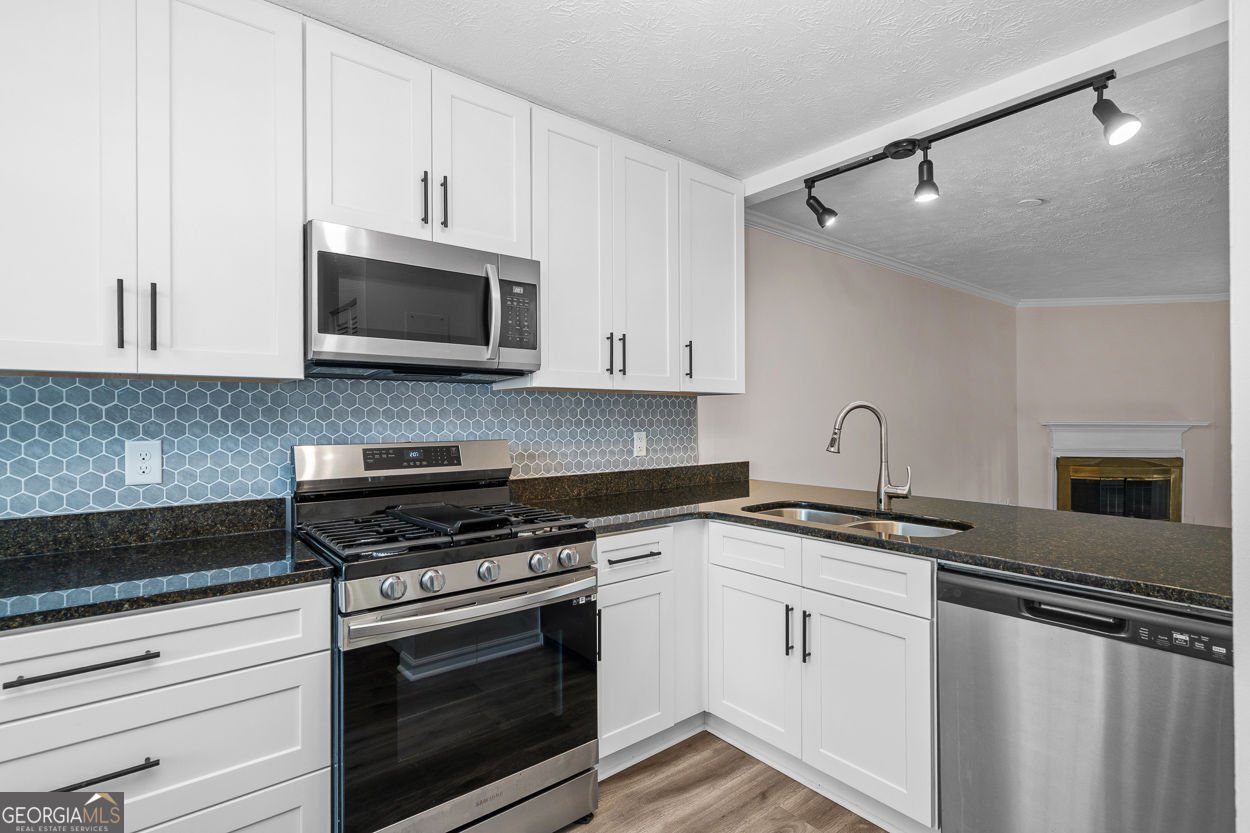 3386 Bayshore Drive Atlanta - Photo 11