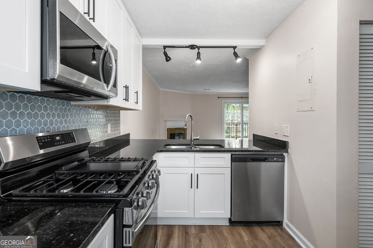 3386 Bayshore Drive Atlanta - Photo 12