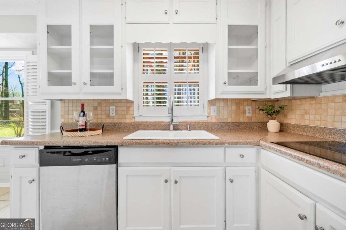 155 King David Drive Lilburn - Photo 16