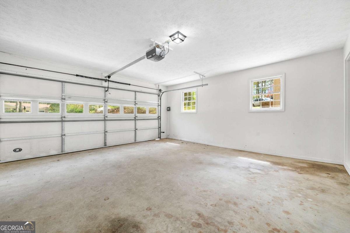 155 King David Drive Lilburn - Photo 39