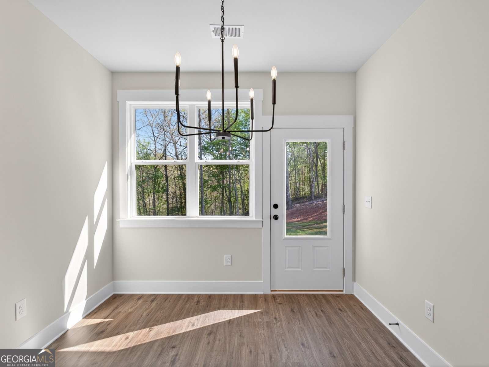 209 Wisteria Lane Mansfield - Photo 10