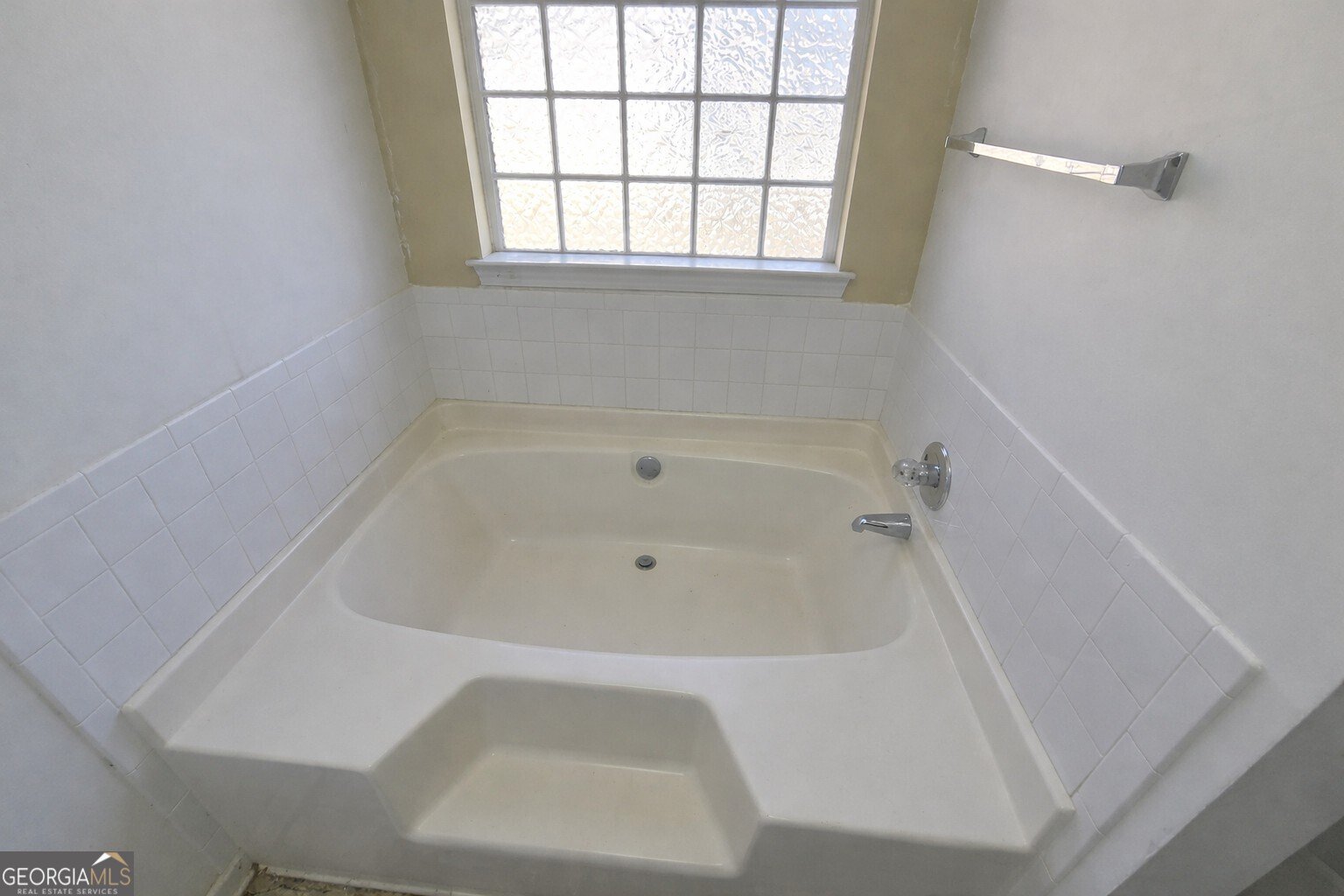 208 Nadia Court Locust Grove - Photo 9