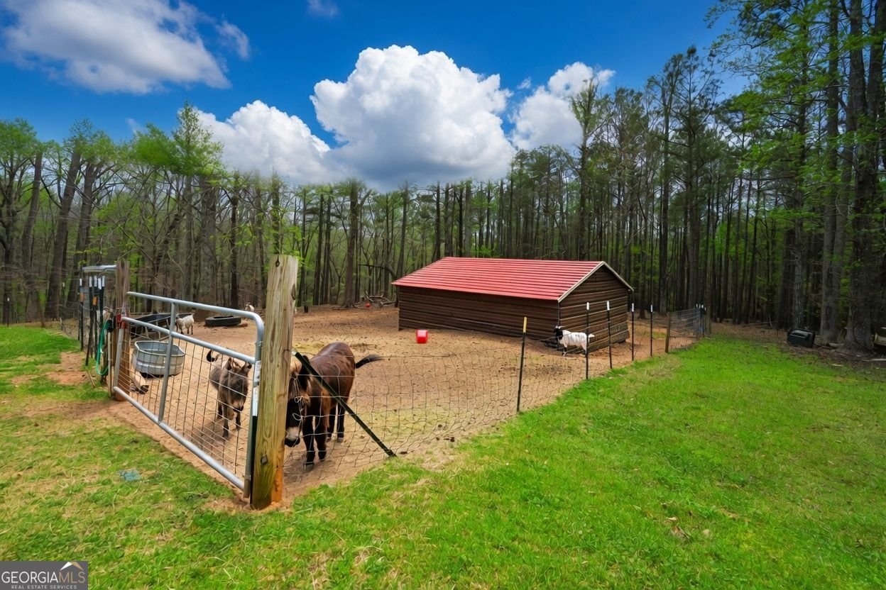 7933 Giles Road Douglasville - Photo 17