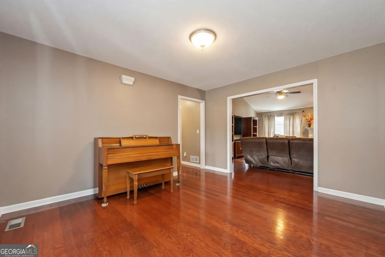 7933 Giles Road Douglasville - Photo 21