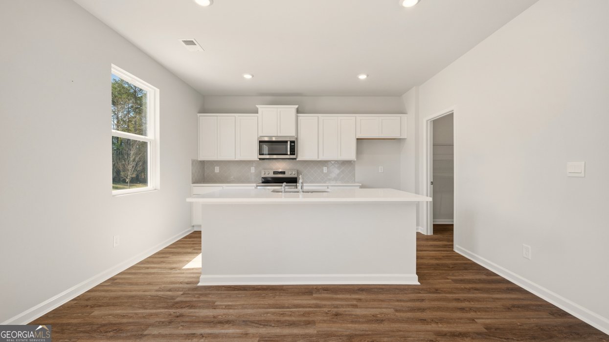 8578 Seabiscuit Road Lithonia - Photo 9