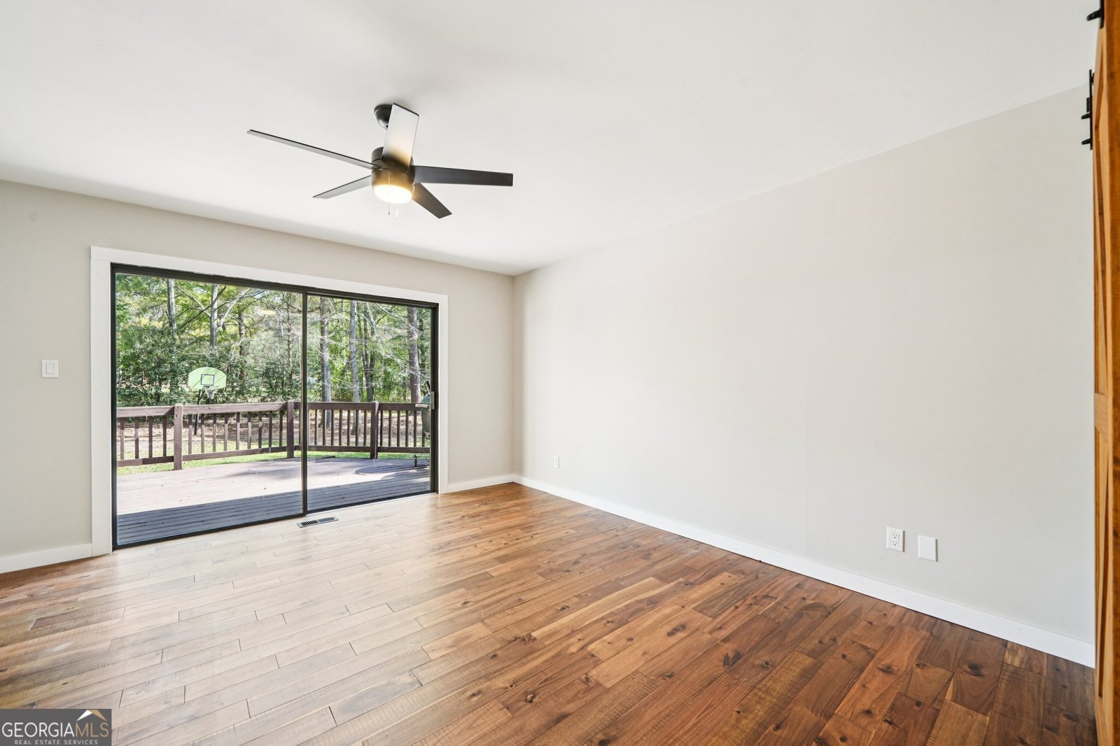 121 Cannongate Circle Sharpsburg - Photo 14