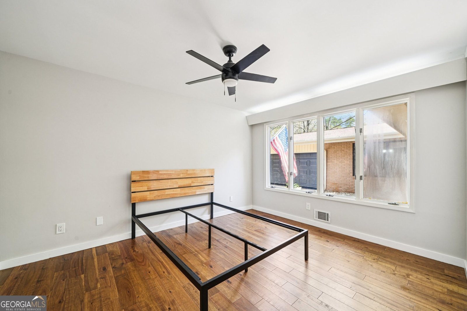 121 Cannongate Circle Sharpsburg - Photo 16