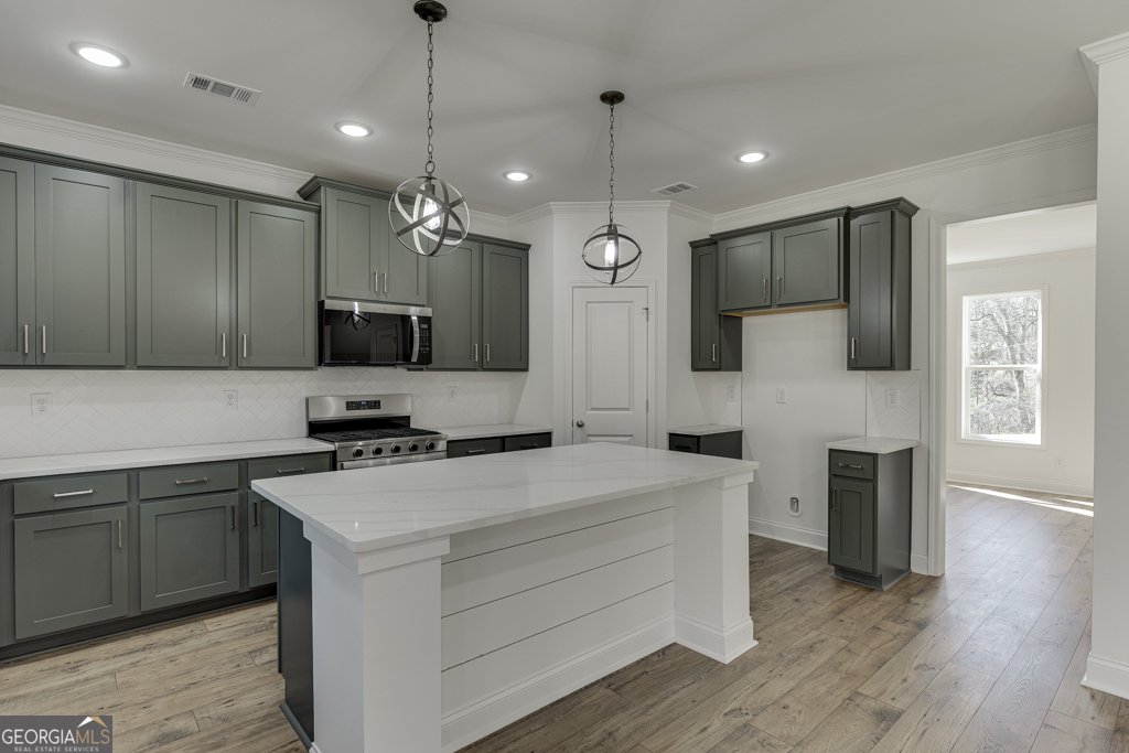 1003 Lakeview Commerce - Photo 10