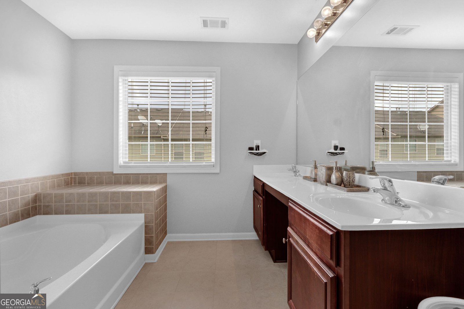 2145 Waterford Park Drive Lawrenceville - Photo 24