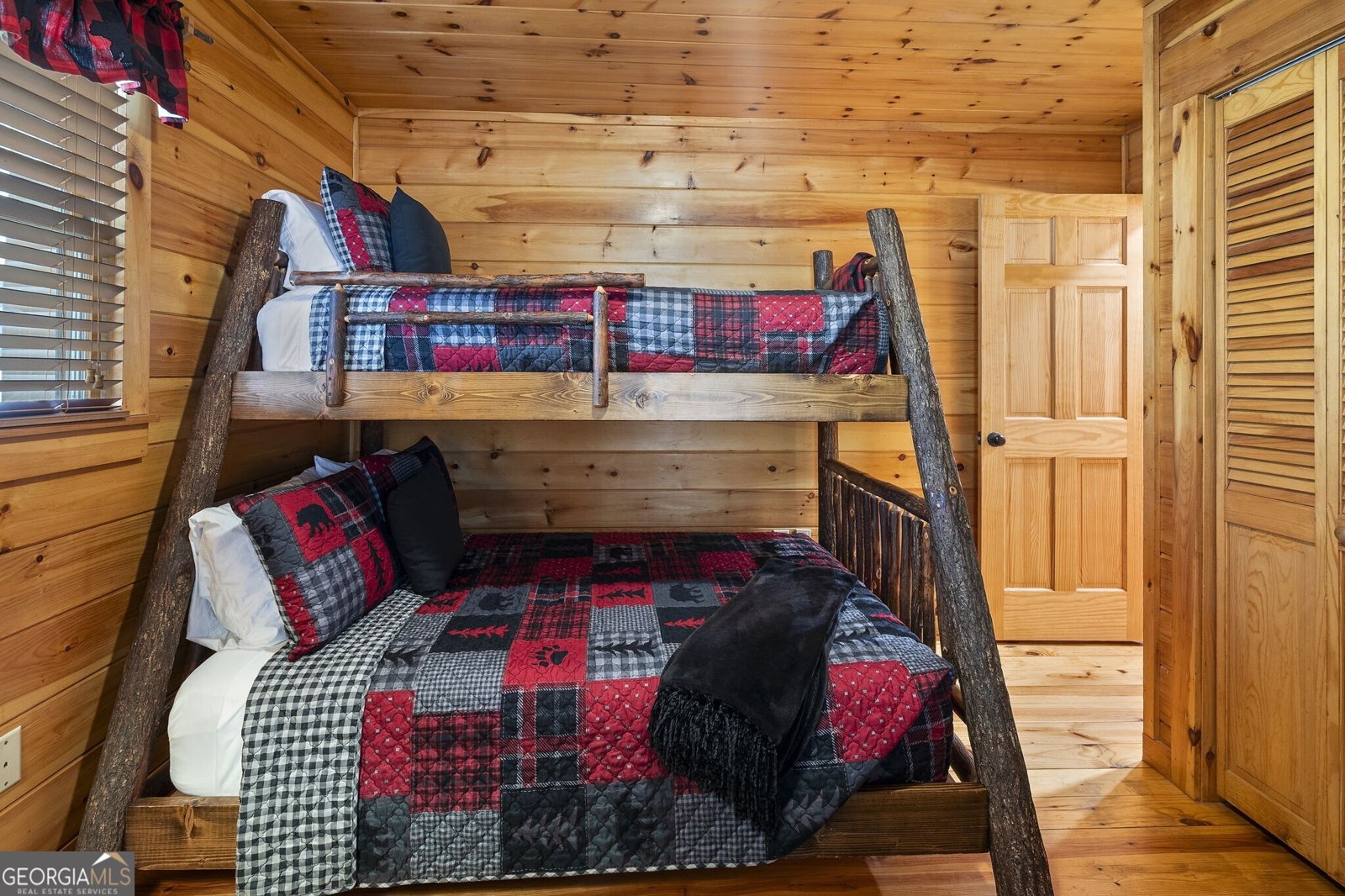 77 Old Covered Bridge Road Cherry Log - Photo 22