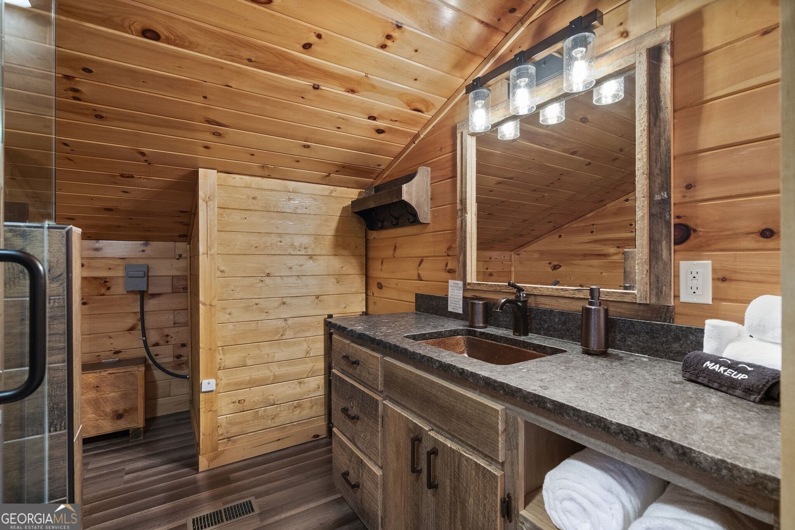 77 Old Covered Bridge Road Cherry Log - Photo 31