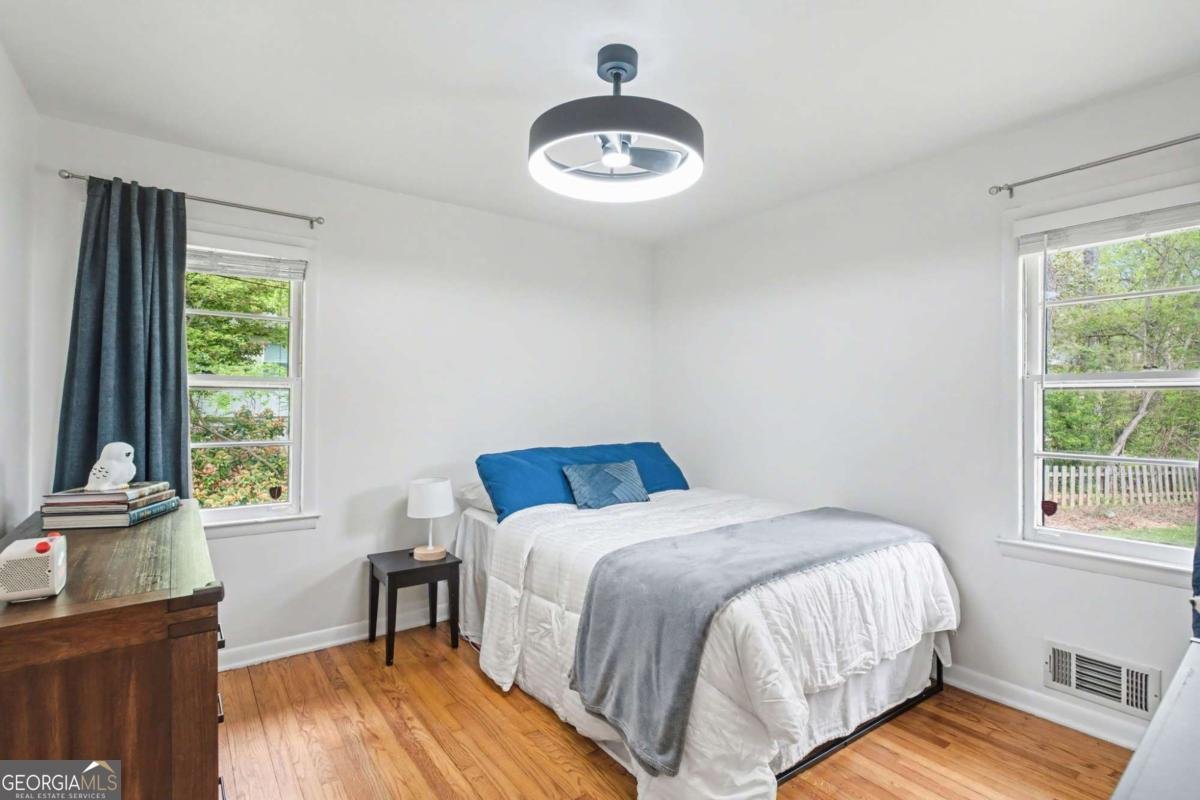 2081 Akin Drive Atlanta - Photo 32