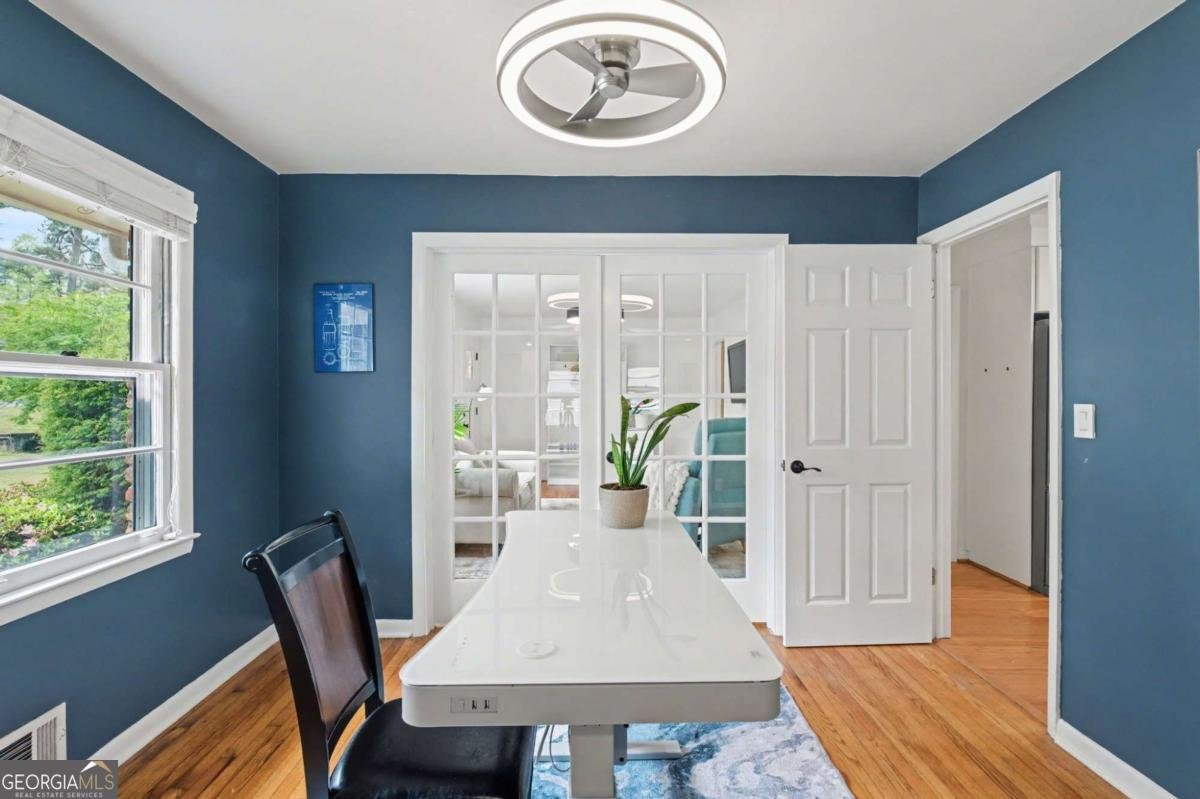 2081 Akin Drive Atlanta - Photo 9