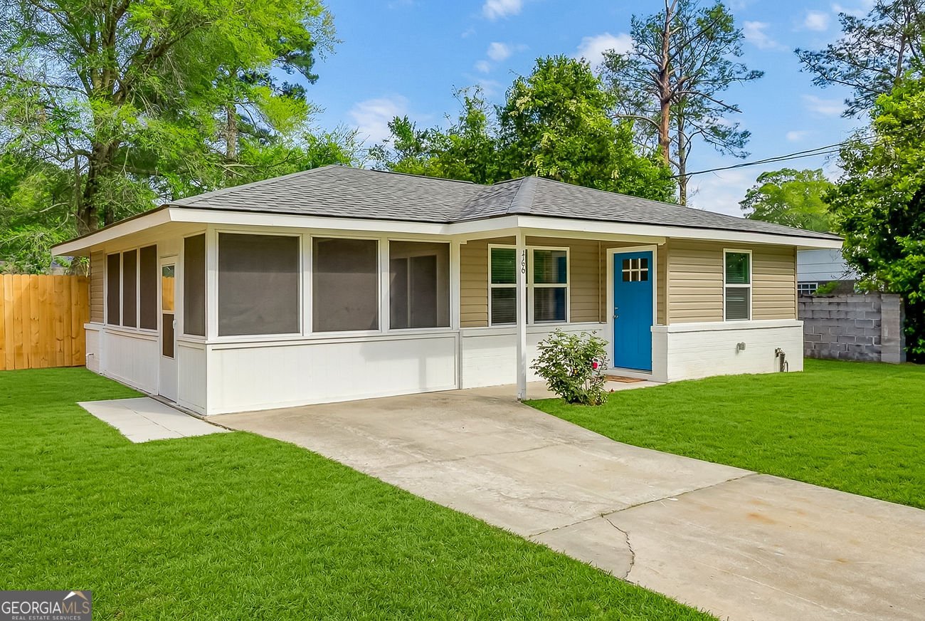 308 4th Street Springfield - Photo 1