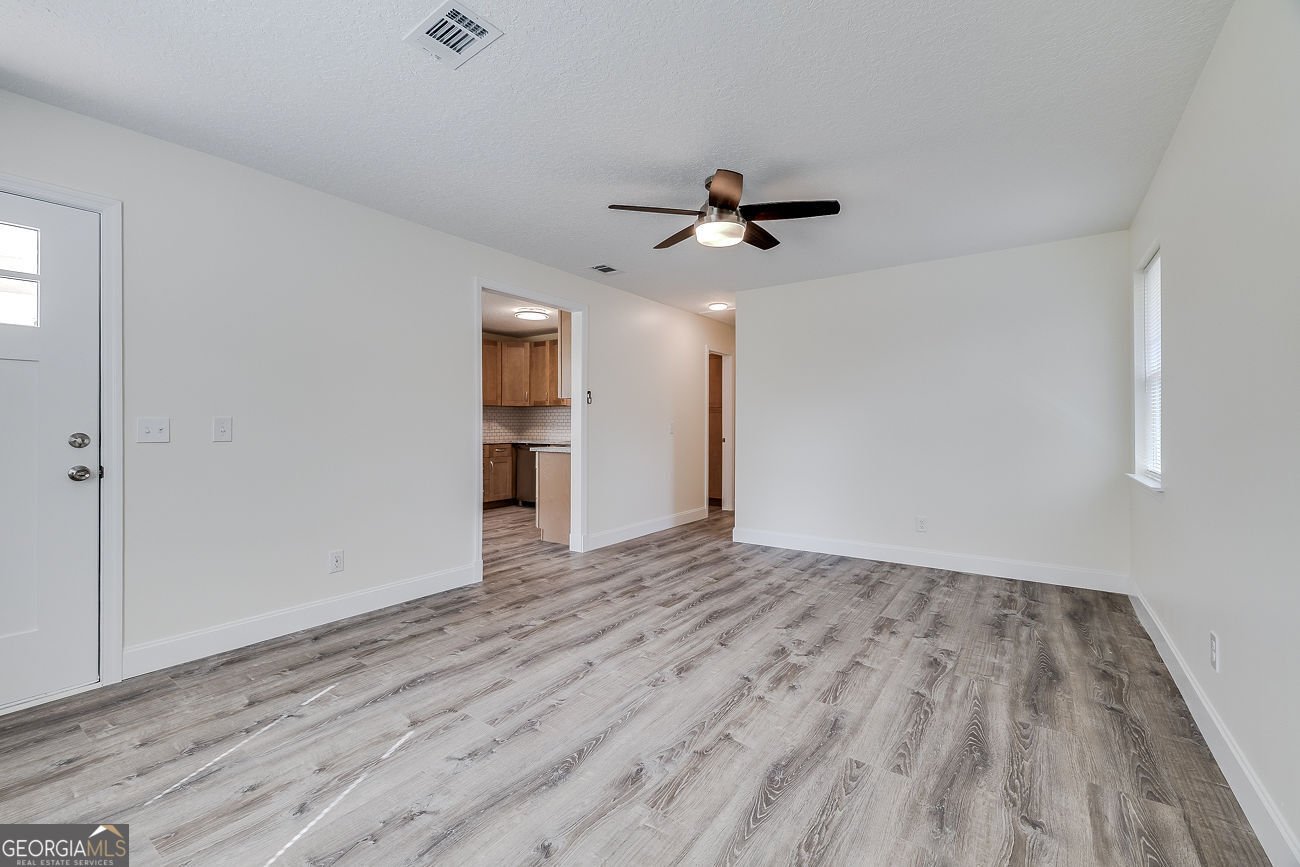 308 4th Street Springfield - Photo 12