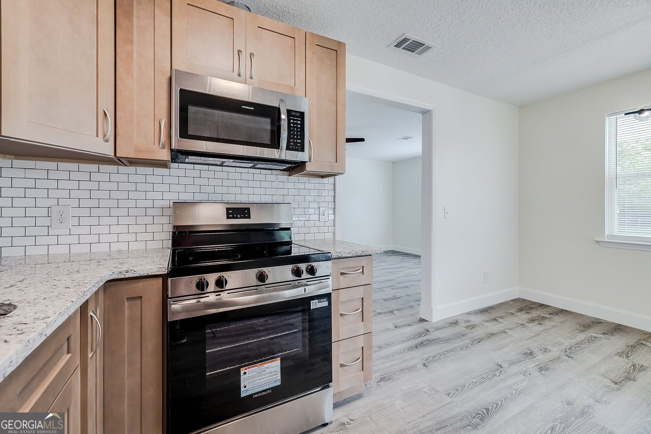 308 4th Street Springfield - Photo 19