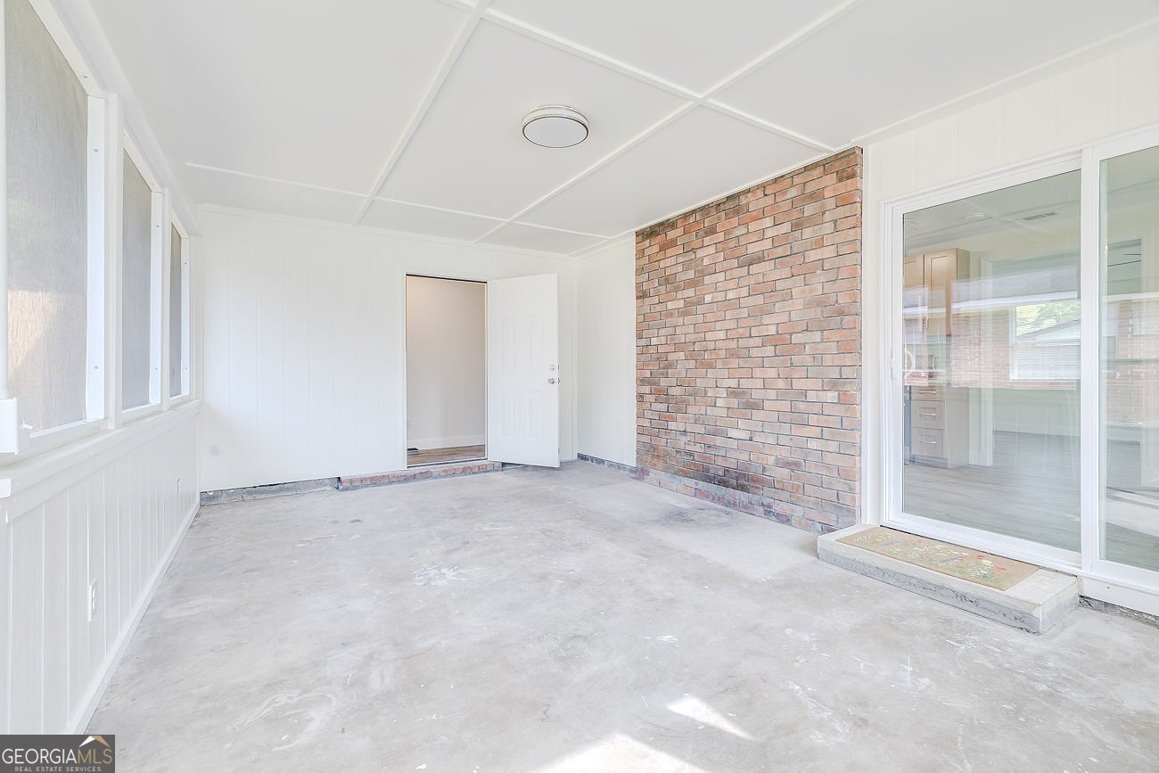 308 4th Street Springfield - Photo 37